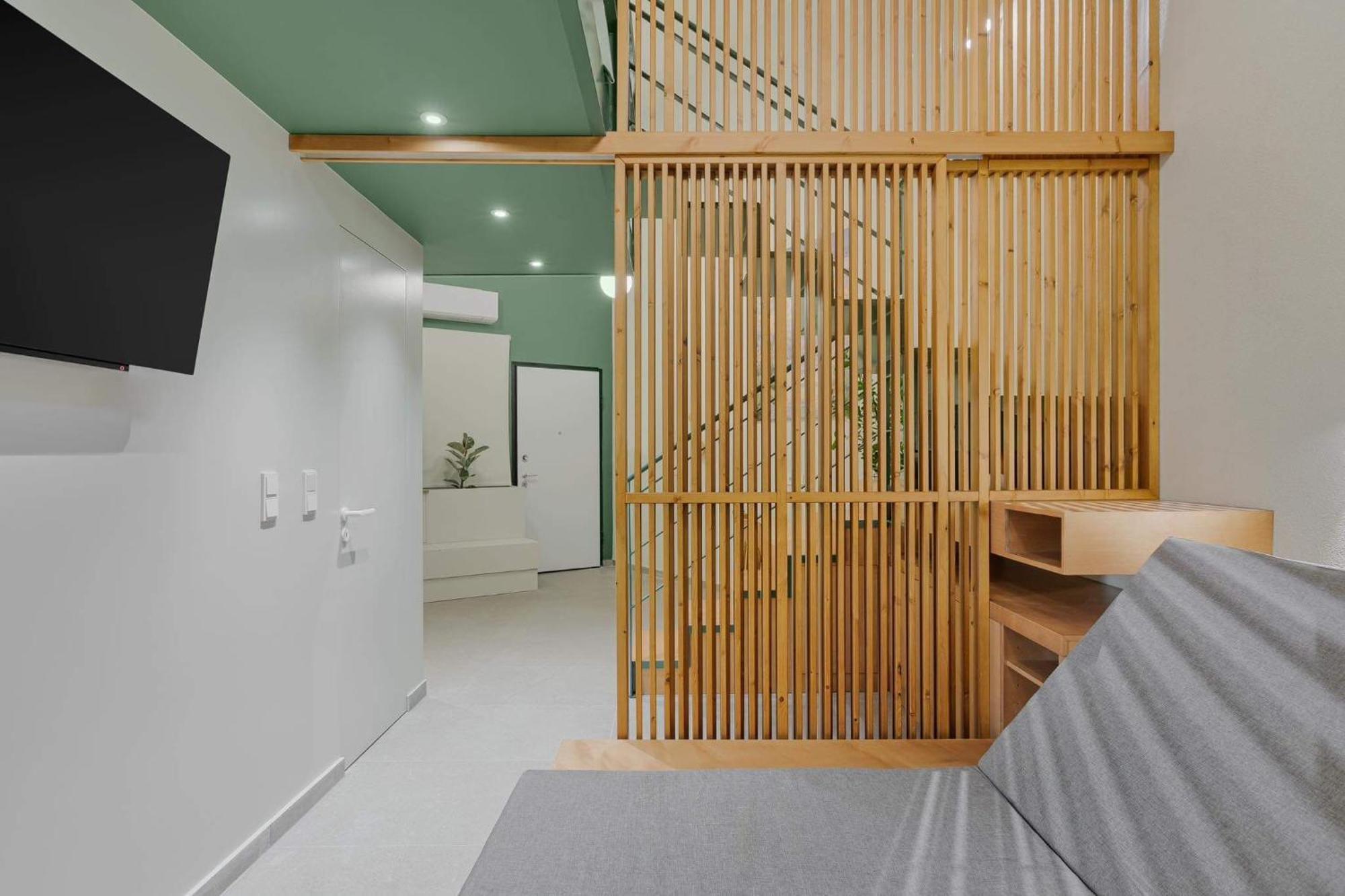 Апартаменты Mystique Loft Янина Экстерьер фото